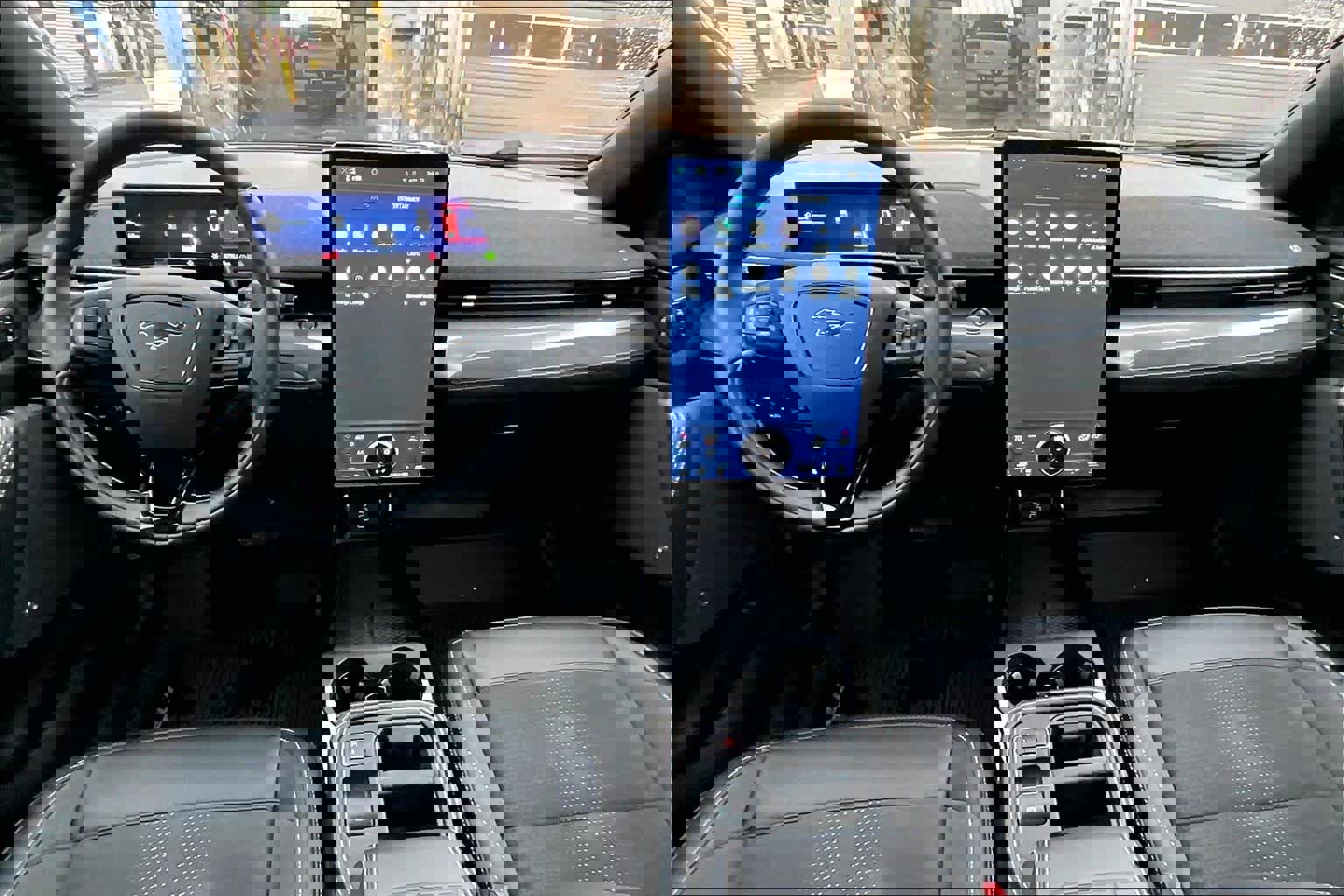 Certified 2025 Ford Mustang Mach-E GT AWD/4WD image 19