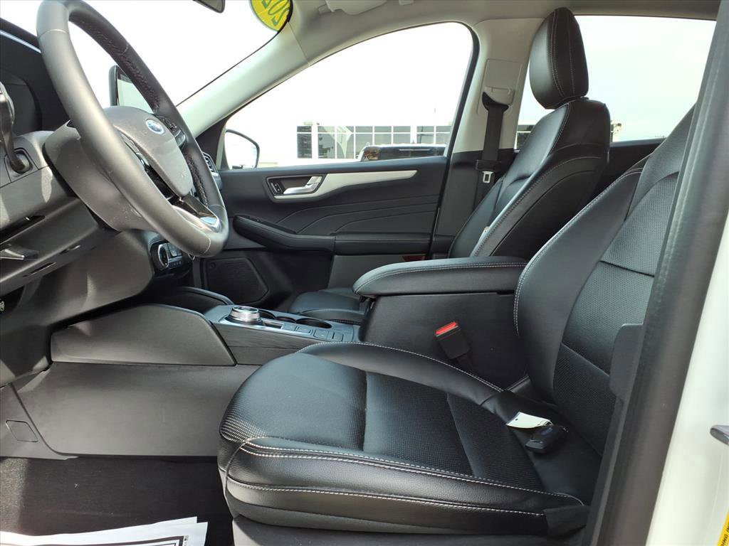 Certified 2022 Ford Escape SEL image 14