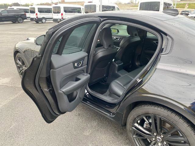 Used 2023 Volvo S60 T8 Plus w/ Climate Package image 27