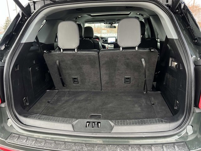 Certified 2022 Ford Explorer XLT w/ Equipment Group 202A image 12