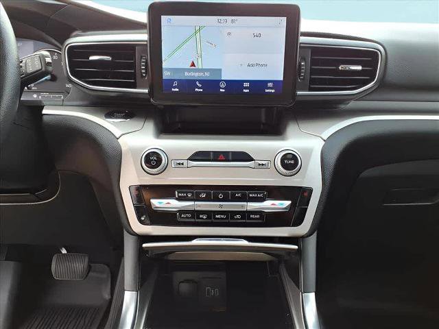 Certified 2022 Ford Explorer XLT w/ Equipment Group 202A image 28