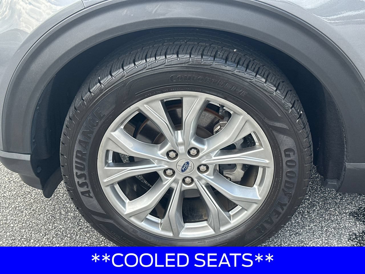 Certified 2021 Ford Explorer Limited w/ Equipment Group 301A AWD/4WD image 13