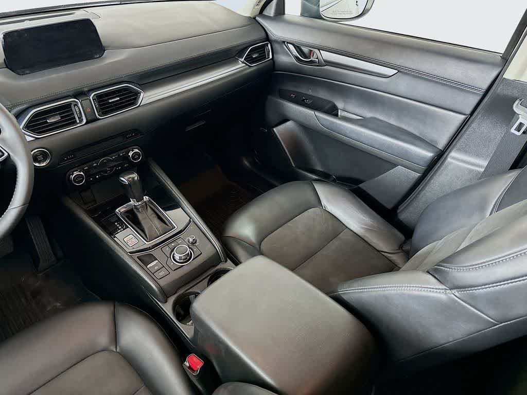 Used 2018 MAZDA CX-5 Touring w/ Preferred Equipment Package FWD image 11