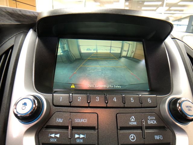 Used 2017 Chevrolet Equinox LT w/ Convenience Package AWD/4WD image 16