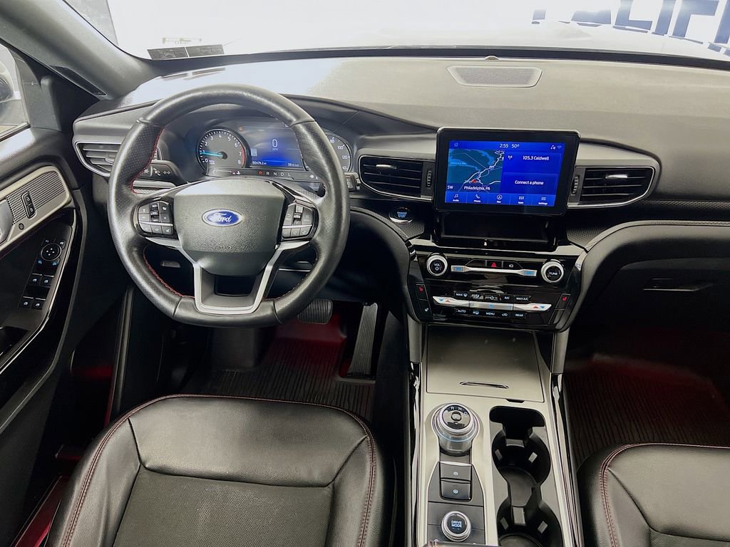 Certified 2022 Ford Explorer ST-Line w/ Class IV Trailer Tow Package image 29