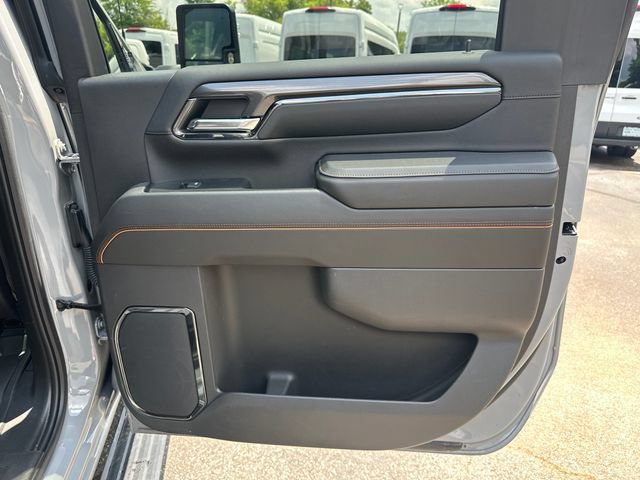 Used 2024 GMC Sierra 2500 AT4 w/ AT4 Premium Plus Package AWD/4WD image 18