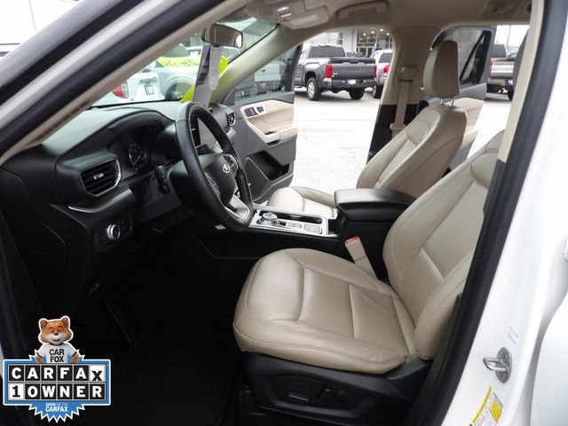 Certified 2022 Ford Explorer XLT w/ Equipment Group 202A image 22