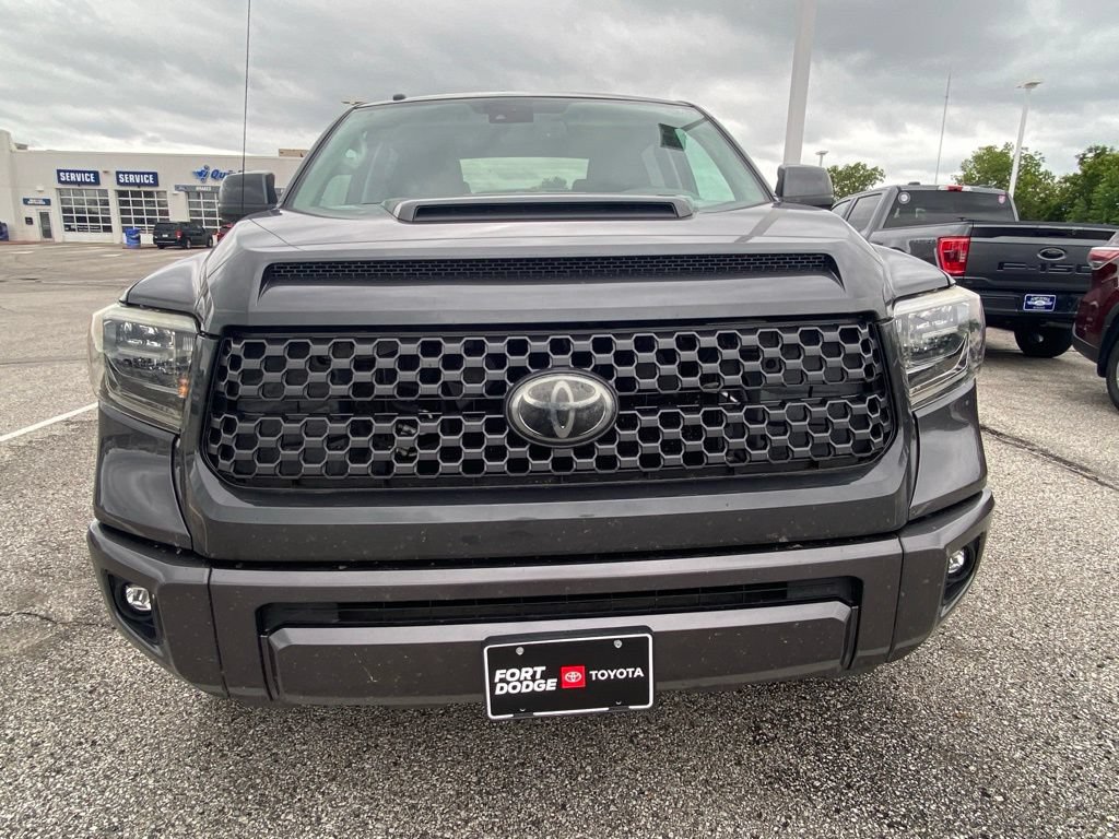 Used 2018 Toyota Tundra SR5 w/ TRD Sport Package AWD/4WD image 6