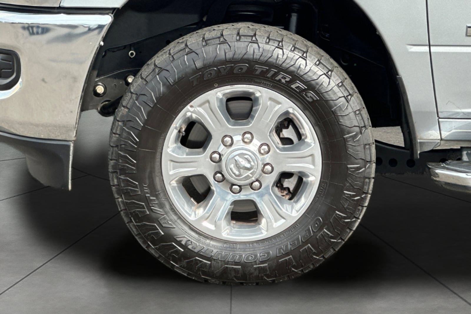 Used 2023 RAM 2500 Big Horn w/ Level 1 Equipment Group image 30