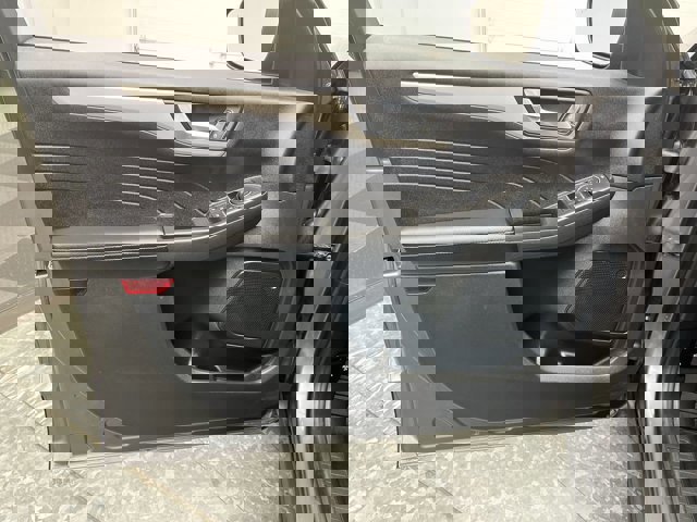 Certified 2021 Ford Escape SE image 15