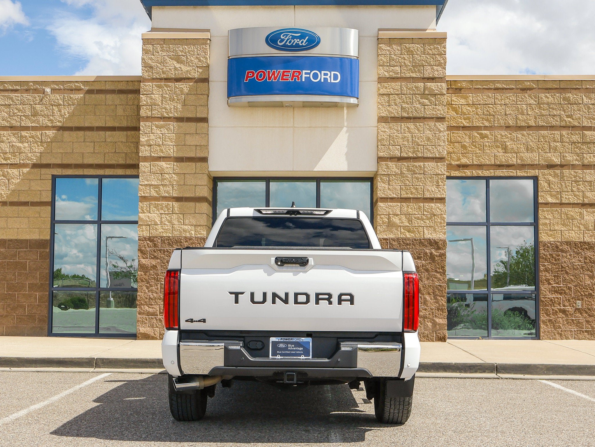 Used 2025 Toyota Tundra SR5 w/ TRD Off-Road Premium Package AWD/4WD image 7