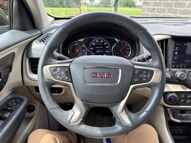 Used 2023 GMC Terrain Denali w/ Denali Premium Package AWD/4WD image 19