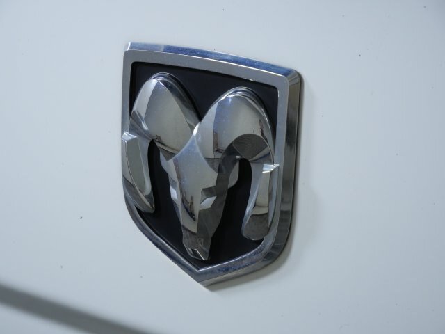 Used 2020 RAM 1500 Tradesman w/ Chrome Appearance Group AWD/4WD image 8
