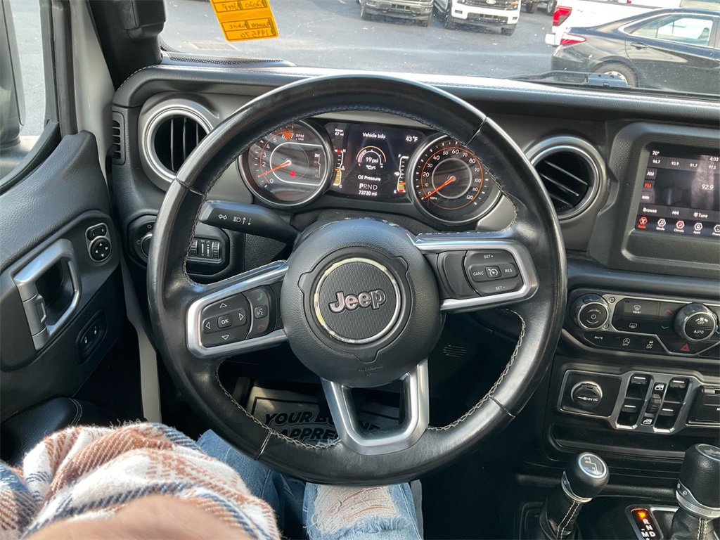 Used 2020 Jeep Wrangler Unlimited Sahara image 24