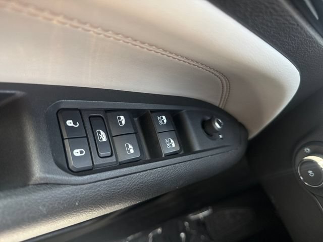 Used 2024 Jeep Compass Limited AWD/4WD image 13