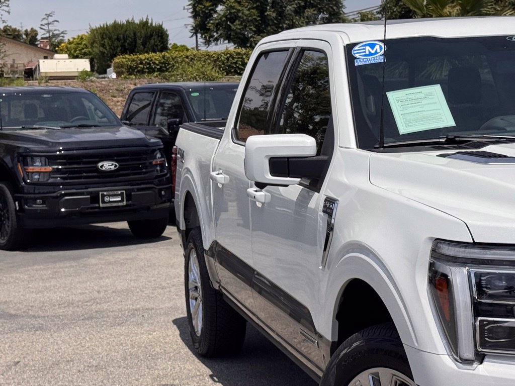 Certified 2025 Ford F150 King Ranch w/ FX4 Off-Road Package AWD/4WD image 5