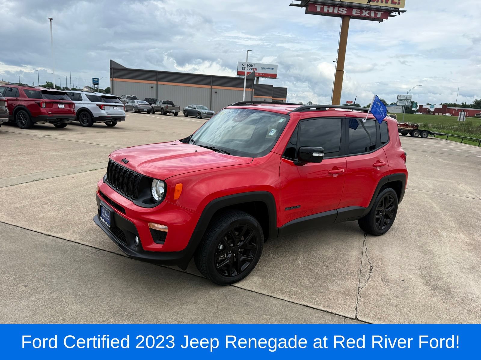 Used 2023 Jeep Renegade Altitude