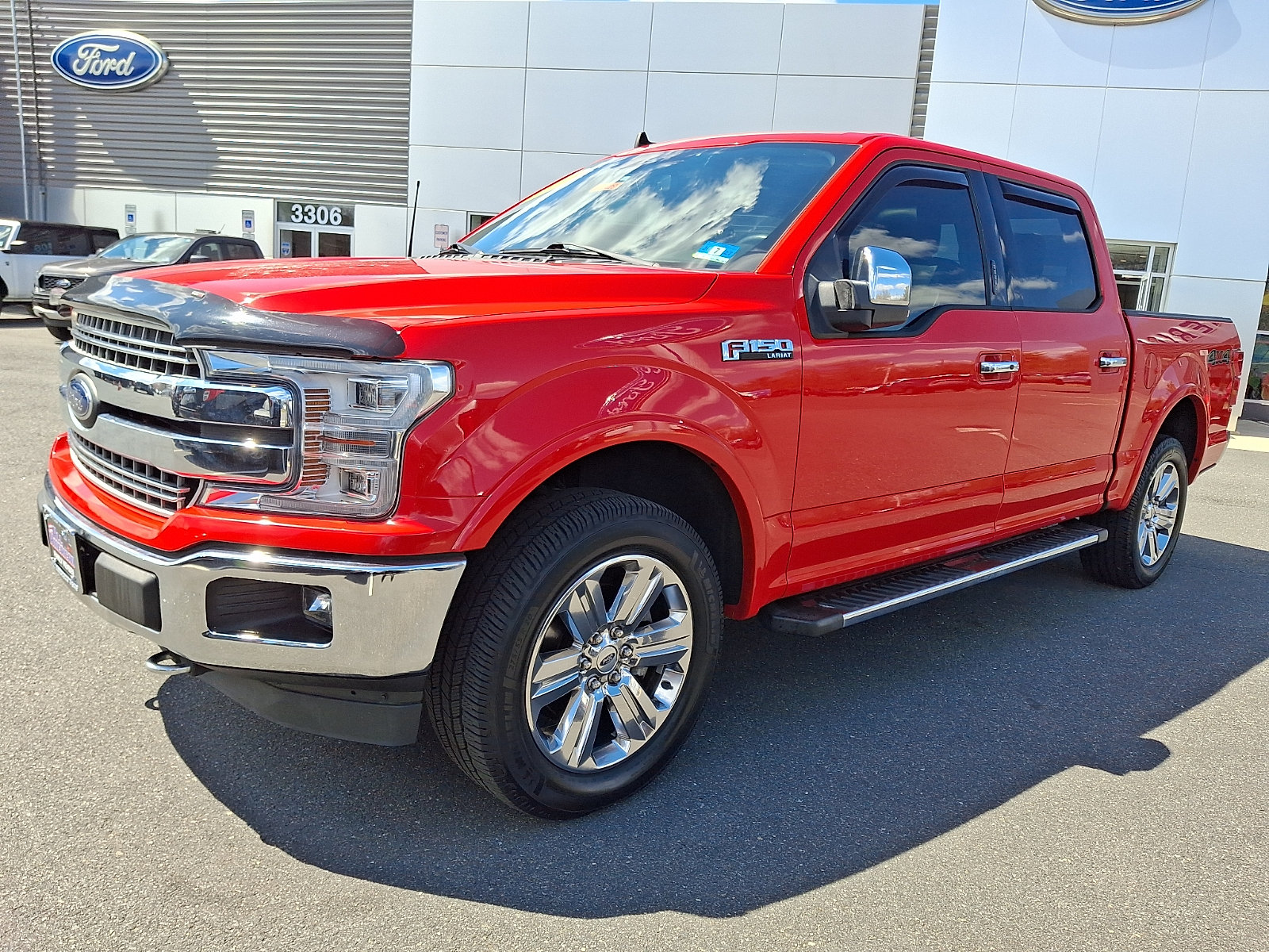 Certified 2020 Ford F150 Lariat w/ Equipment Group 502A Luxury AWD/4WD image 5