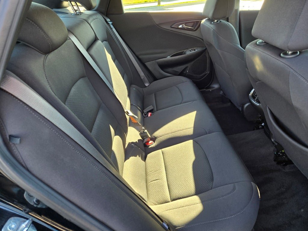 Used 2024 Chevrolet Malibu LT FWD image 9