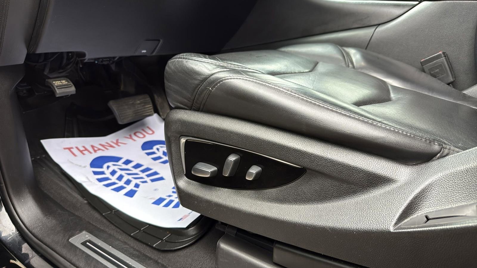 Used 2019 Cadillac Escalade Luxury image 11