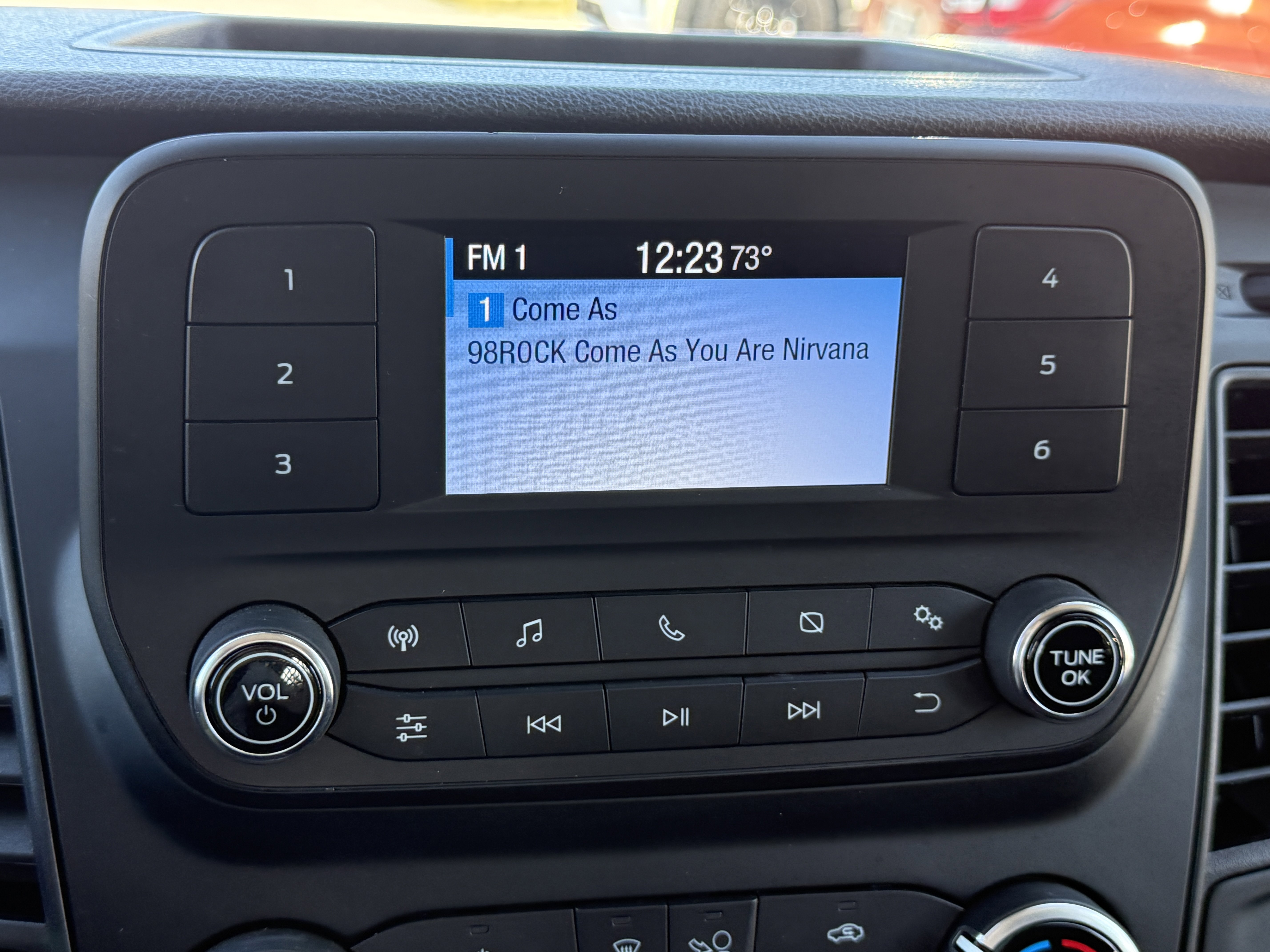 Certified 2024 Ford Transit 250 w/ Exterior Upgrade Package image 18