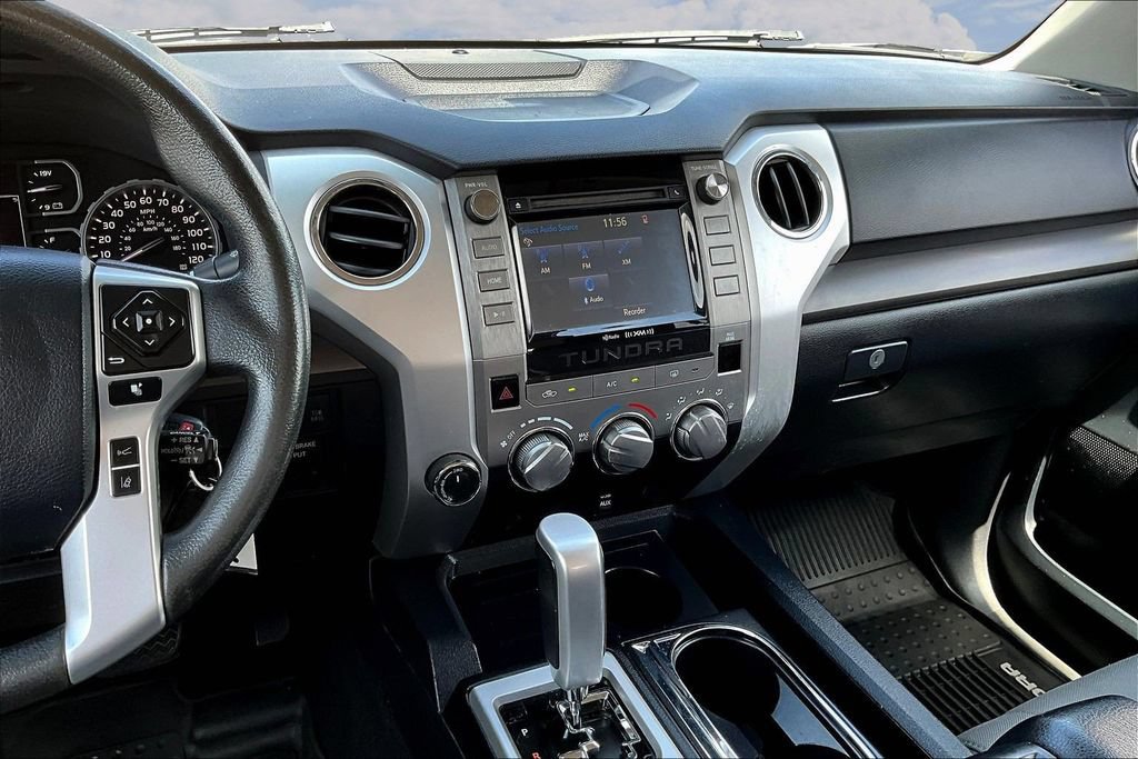 Used 2018 Toyota Tundra SR5 w/ SR5 Upgrade Package AWD/4WD image 12