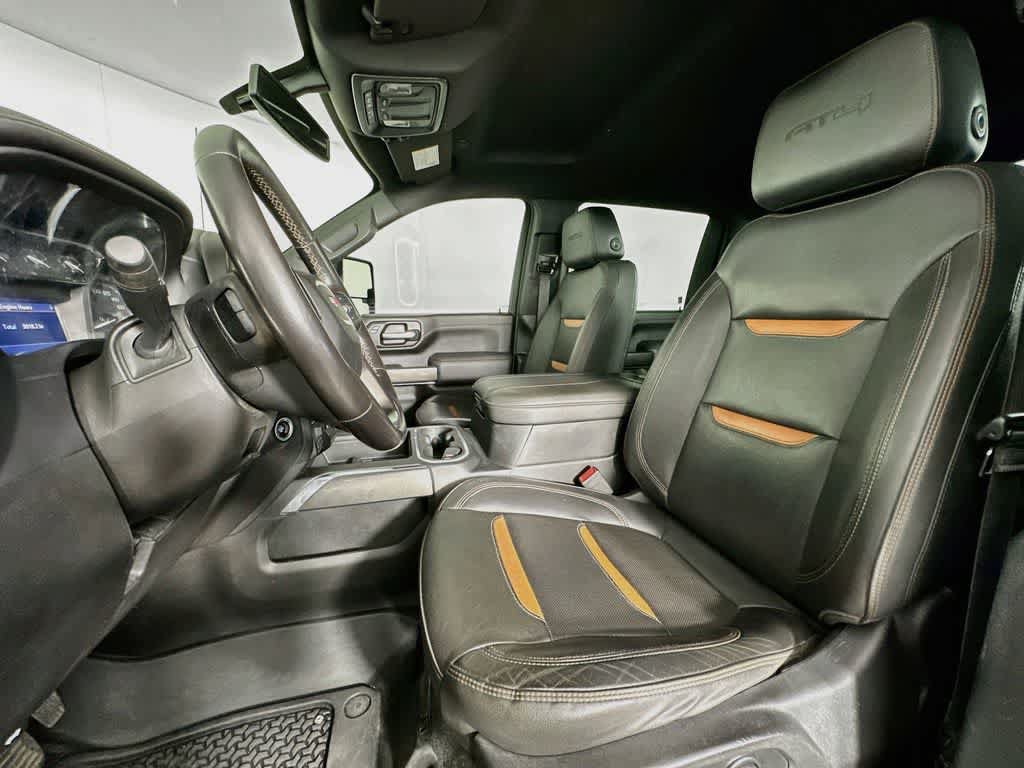 Used 2023 GMC Sierra 2500 AT4 w/ Gooseneck/5TH Wheel Package AWD/4WD image 12
