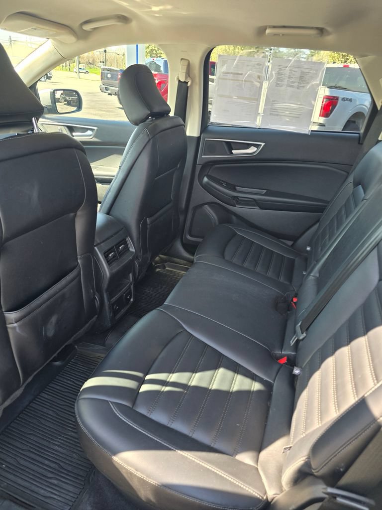 Certified 2024 Ford Edge SEL w/ Convenience Package AWD/4WD image 10