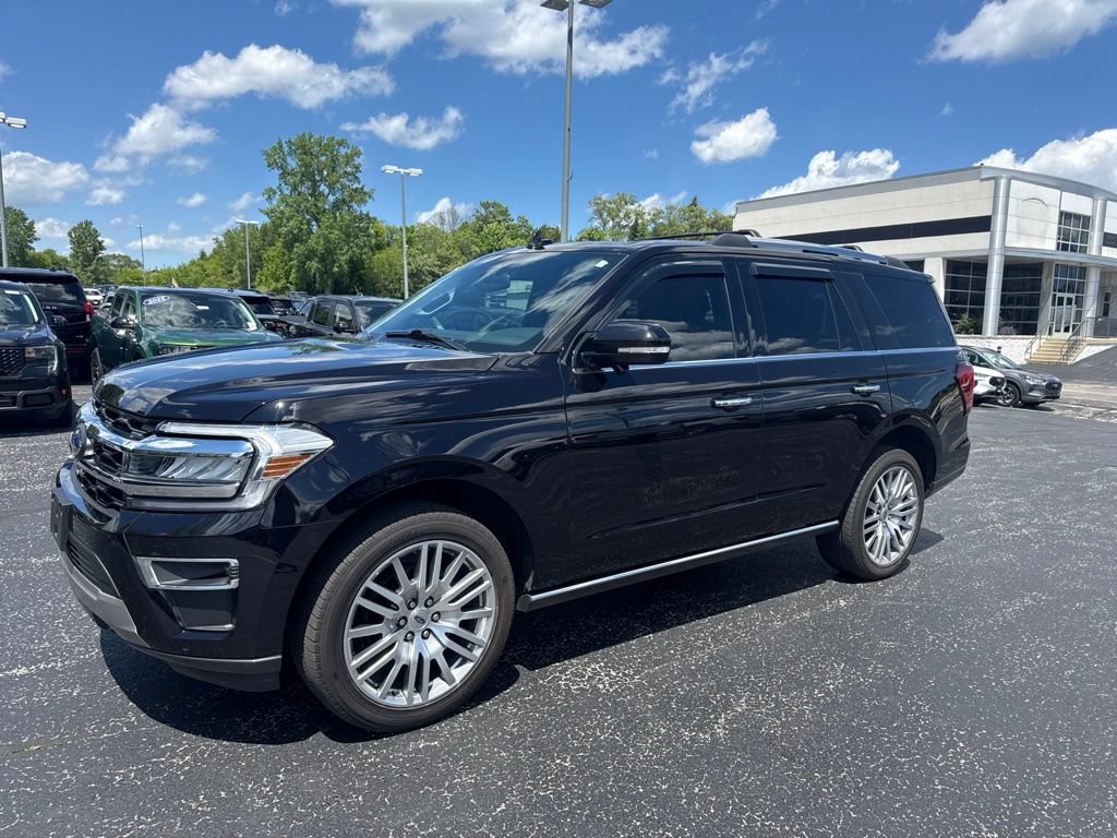 Certified 2023 Ford Expedition Limited AWD/4WD image 2