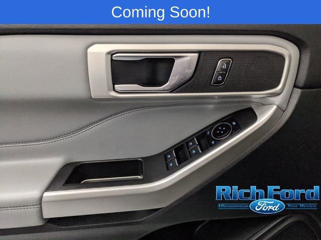 Certified 2022 Ford Explorer XLT w/ Equipment Group 202A image 13