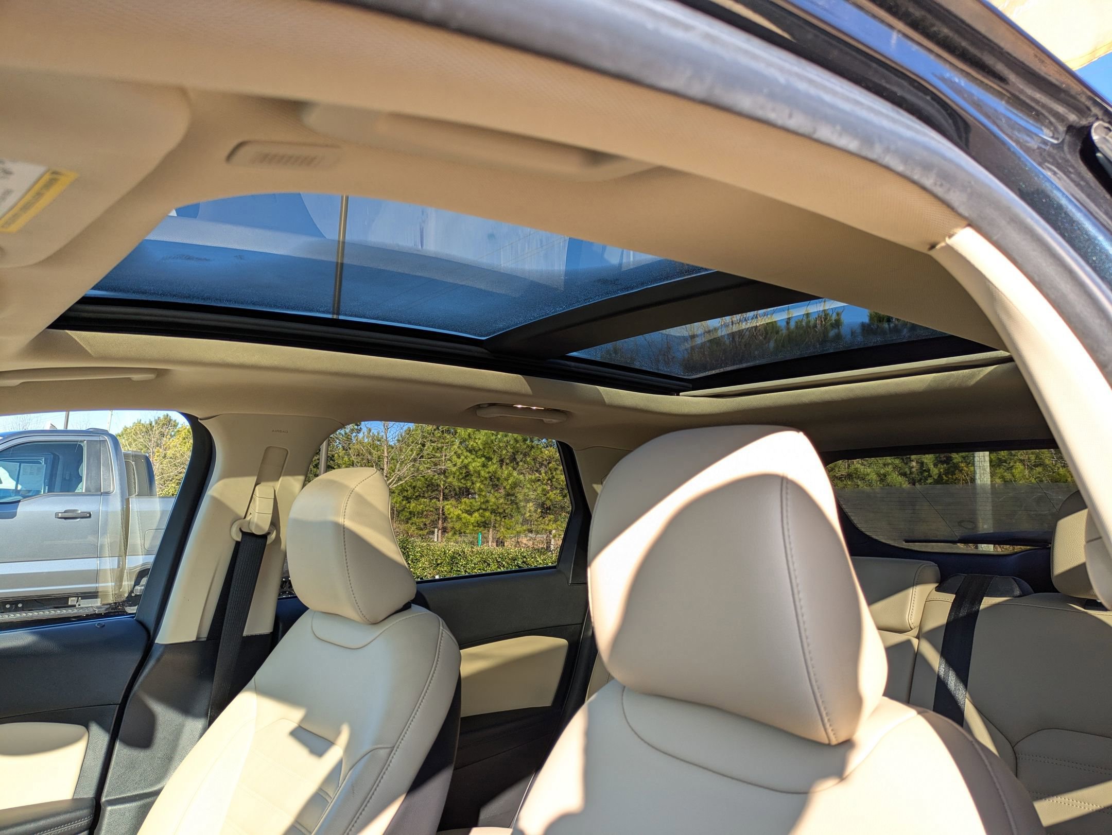 Certified 2022 Ford Edge SEL w/ Convenience Package image 28