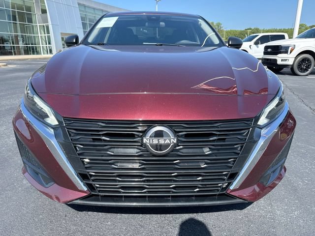 Used 2025 Nissan Altima 2.5 SV FWD image 27