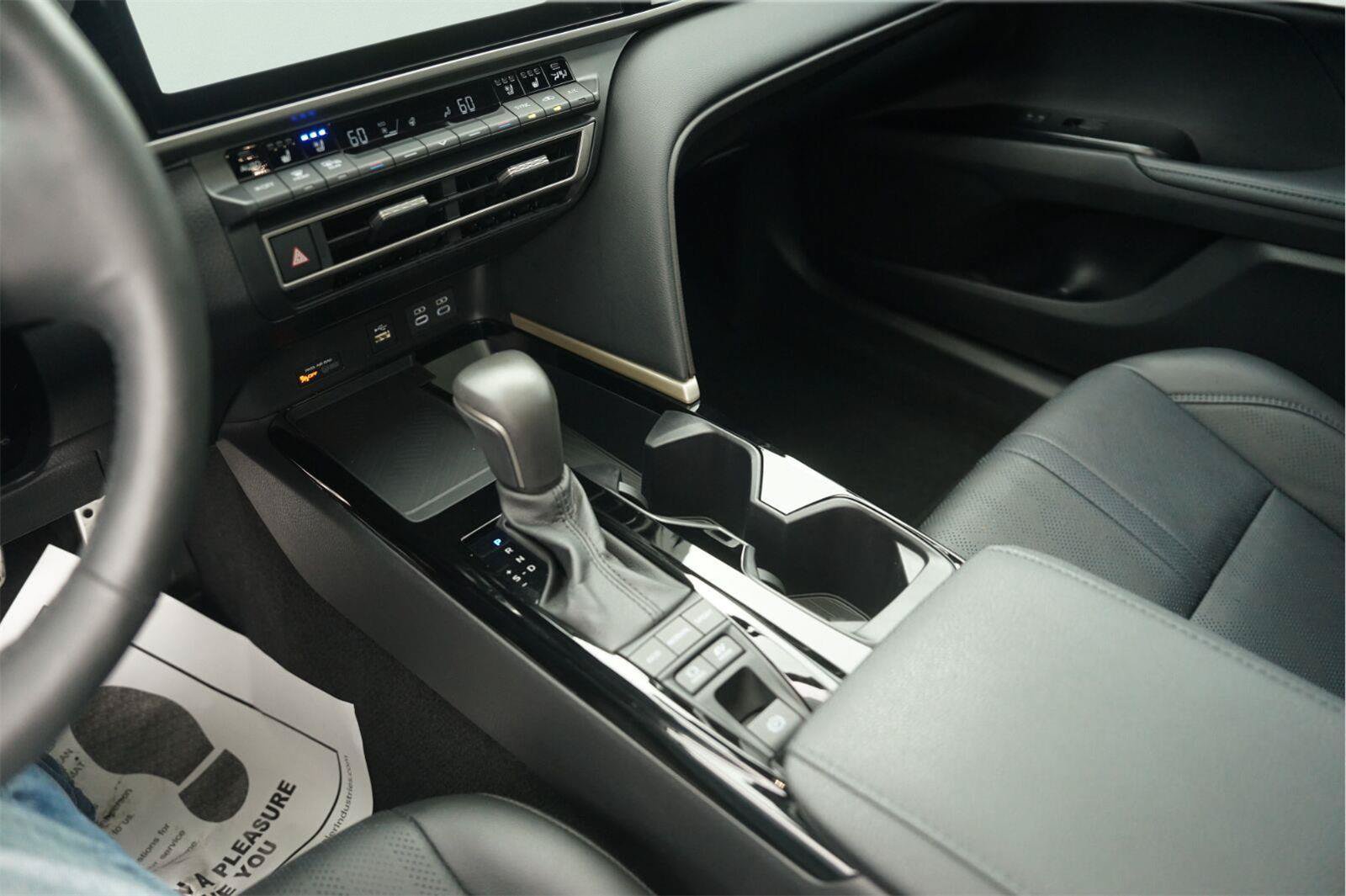 Used 2026 Toyota Camry XSE w/ Premium Plus Package FWD image 29