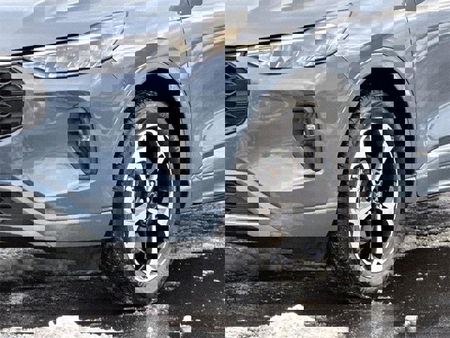 Certified 2023 Ford Escape ST-Line Select w/ Tech Pack #2 image 5