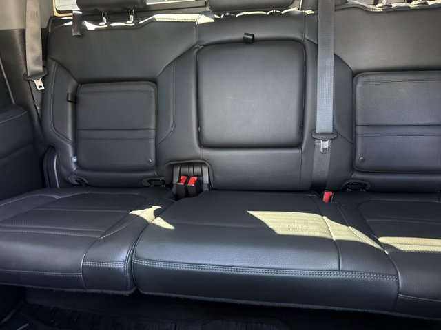 Used 2022 GMC Sierra 2500 Denali w/ Denali Ultimate Package AWD/4WD image 15