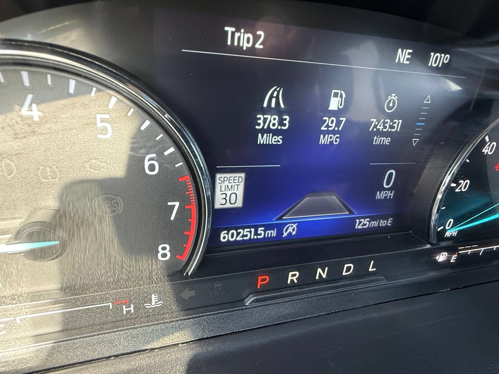 Certified 2024 Ford Explorer Limited RWD image 13