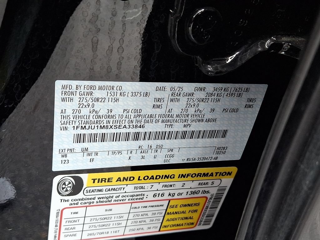 Certified 2025 Ford Expedition Platinum w/ Driver's Package AWD/4WD image 36