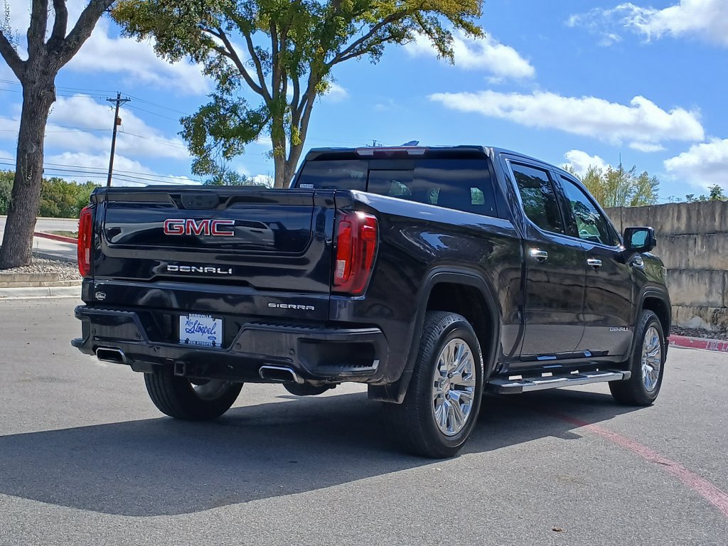Used 2022 GMC Sierra 1500 Denali AWD/4WD image 3