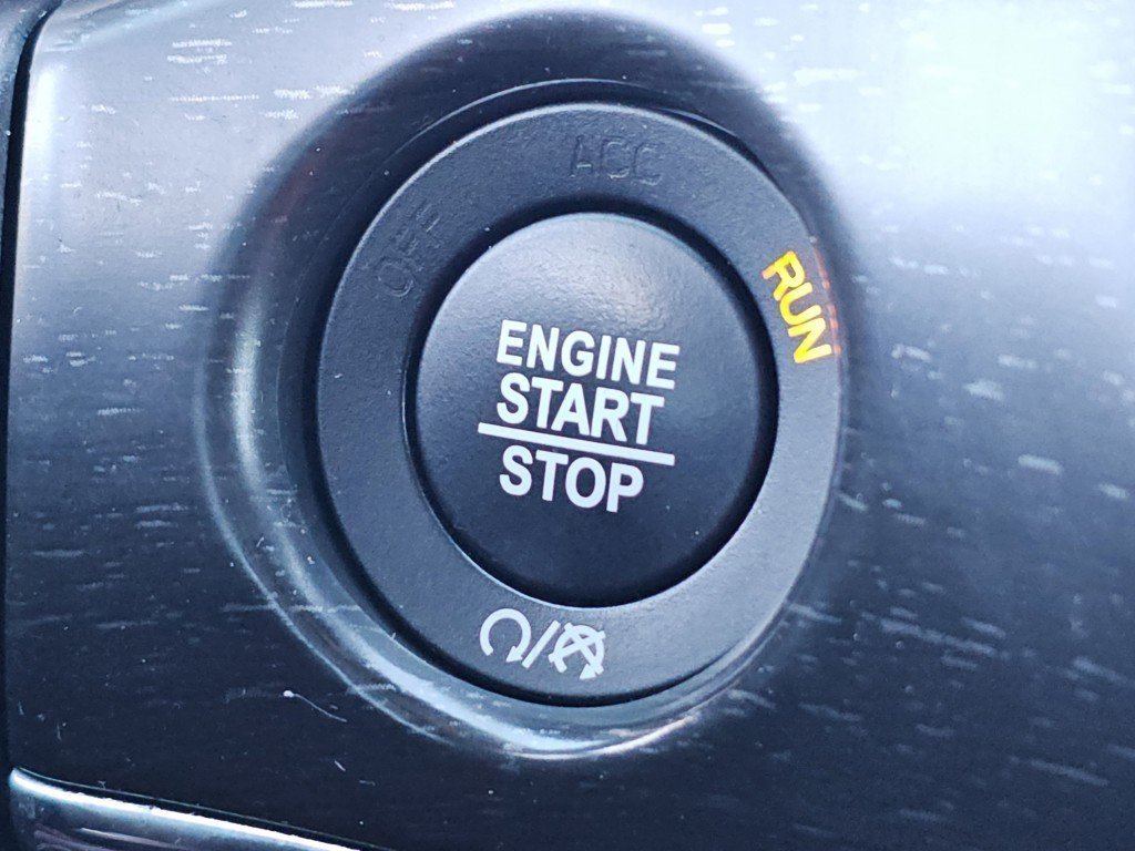 Used 2017 Jeep Grand Cherokee Limited w/ Trailer Tow Group IV image 15