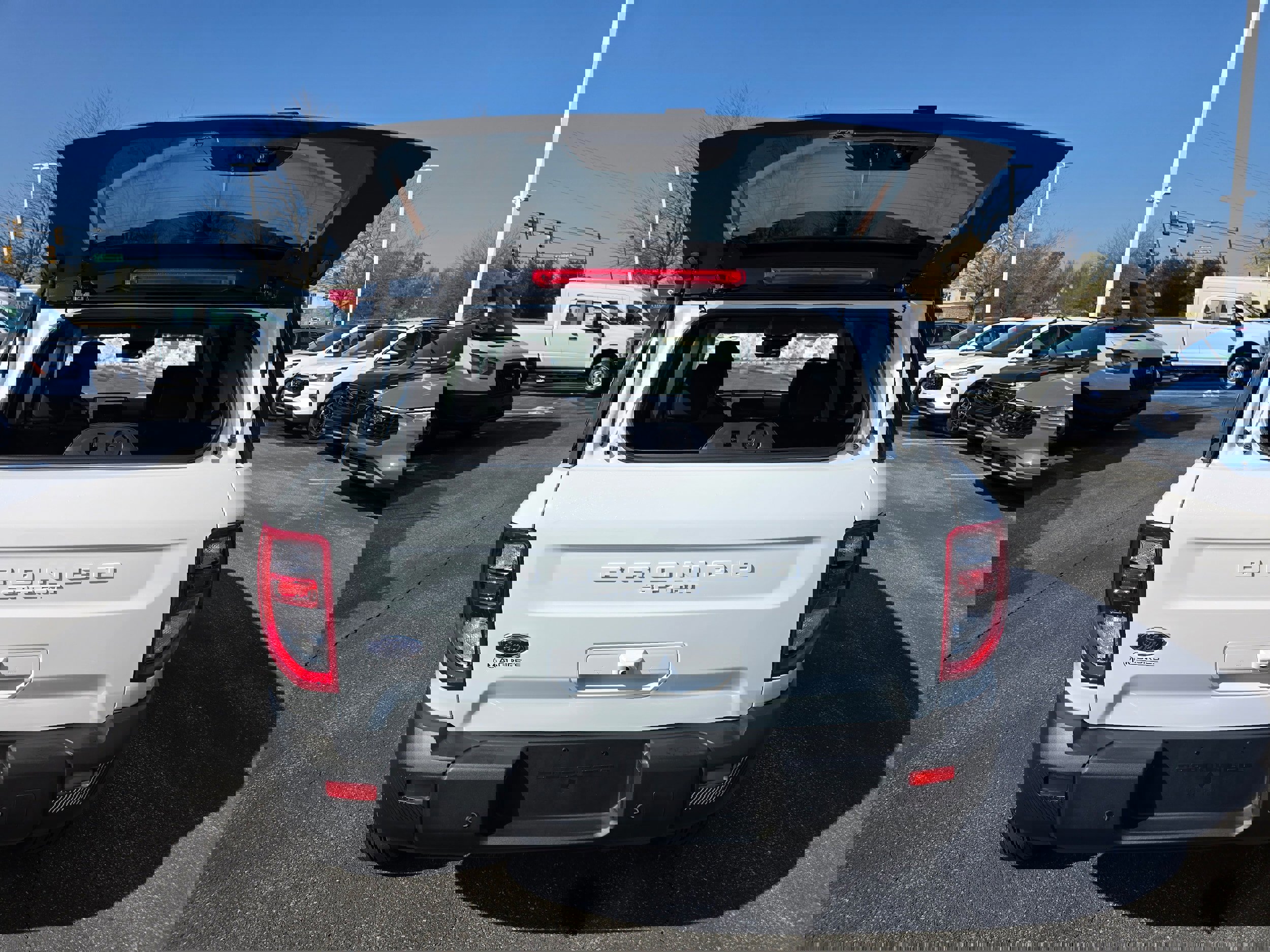 Certified 2025 Ford Bronco Sport Outer Banks w/ Outer Banks Tech Package+ image 5