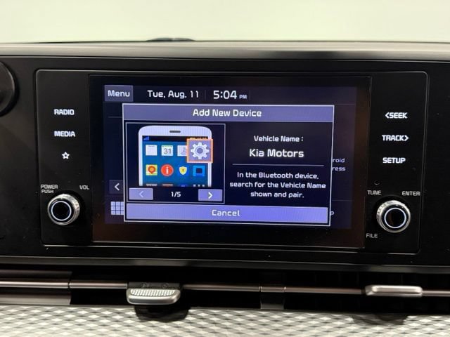 Used 2022 Kia Carnival LX FWD image 27
