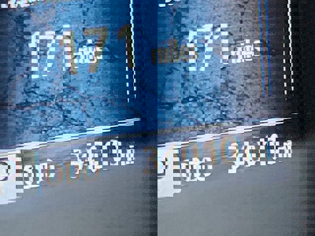 Used 2023 Toyota Tacoma TRD Sport w/ Advanced Technology Package AWD/4WD image 19