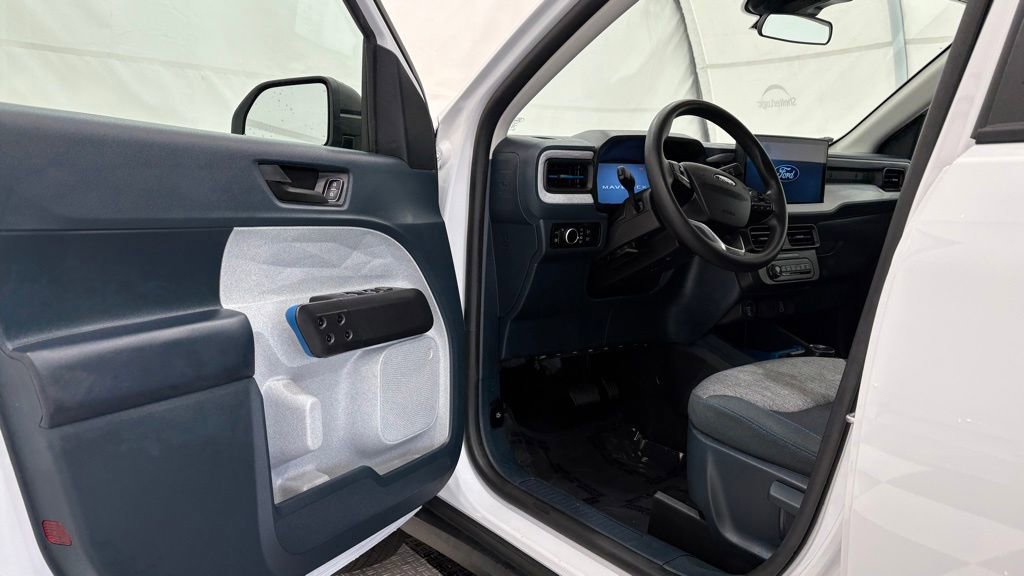 Certified 2026 Ford Maverick XLT FWD image 30