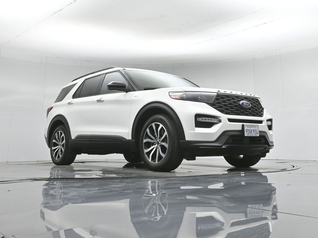 Certified 2022 Ford Explorer ST-Line RWD image 53