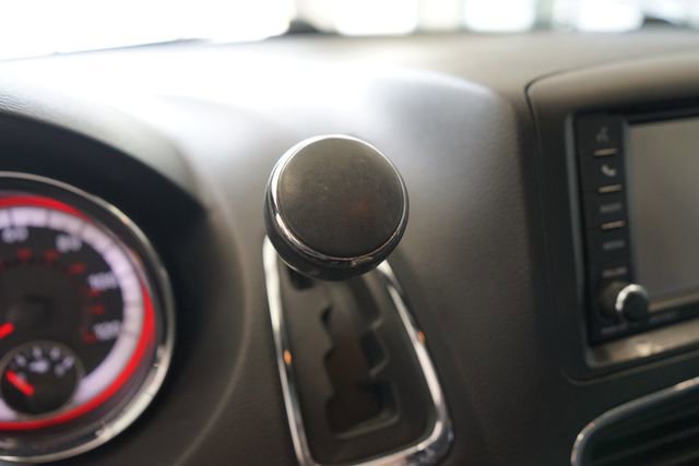 Used 2018 Dodge Grand Caravan SXT image 15