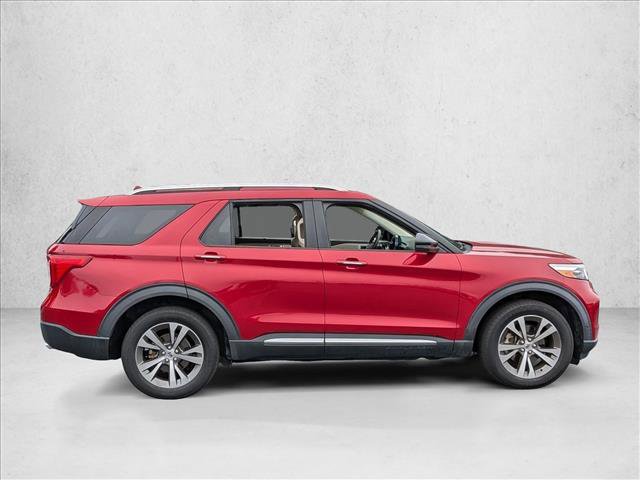 Certified 2020 Ford Explorer Platinum w/ Premium Technology Package AWD/4WD image 5