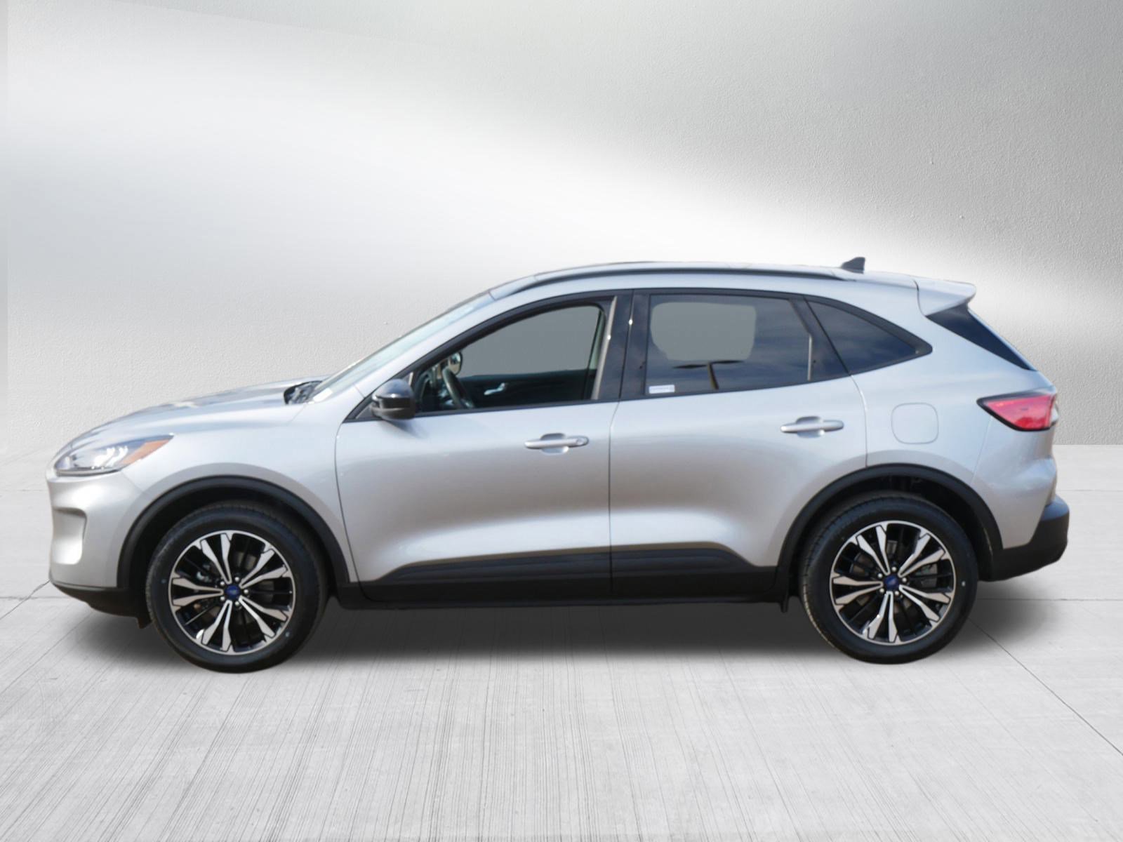 Certified 2022 Ford Escape SEL w/ SEL Stealth AWD Package video 2