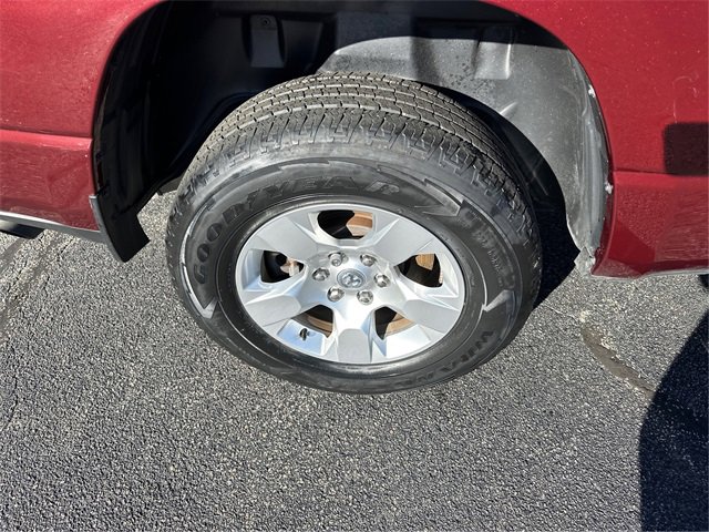 Used 2021 RAM 1500 Big Horn image 13