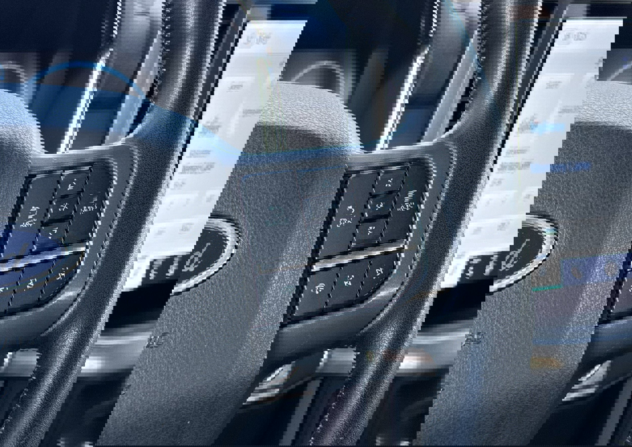 Certified 2022 Ford F150 Lariat w/ Equipment Group 502A High image 22