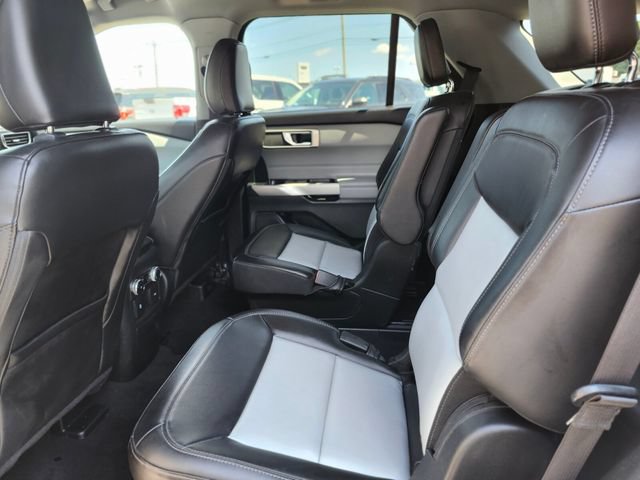 Certified 2023 Ford Explorer XLT w/ Equipment Group 202A AWD/4WD image 16